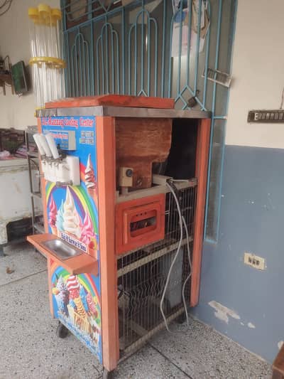 3 Flavor cone Ice Cream Machine for Sale | Excellent Condition