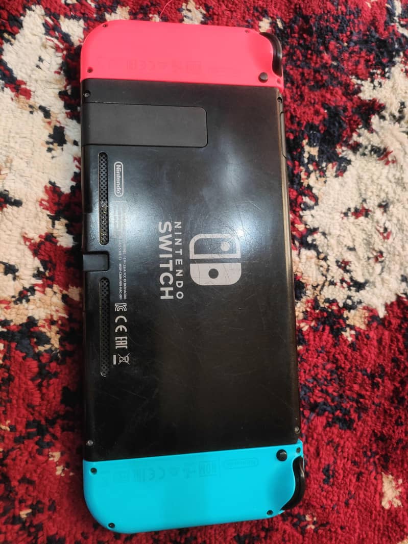 Nintendo Switch V2 Jailbroken 3