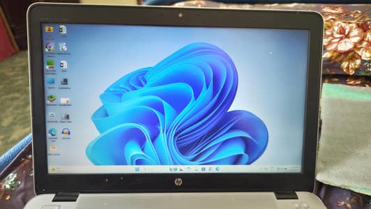 hp elitebook 850g3/ core I5/ 6generation