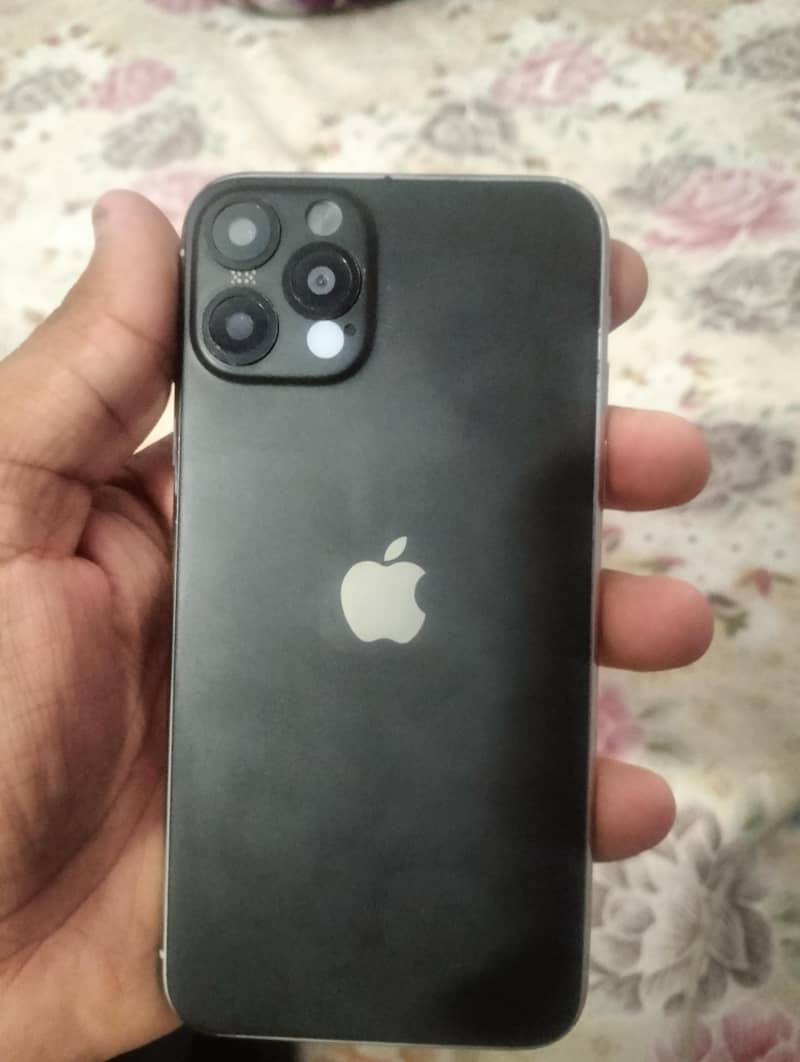 Apple iPhone X 1