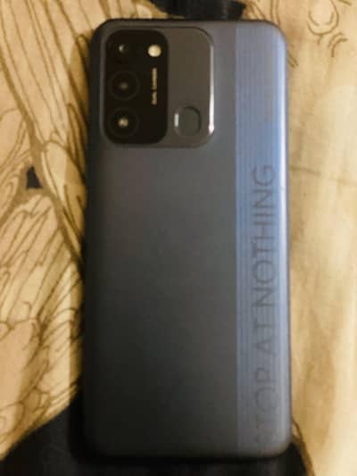 Tecno Spark 8C