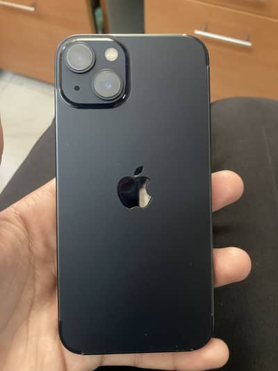 Apple iPhone 13