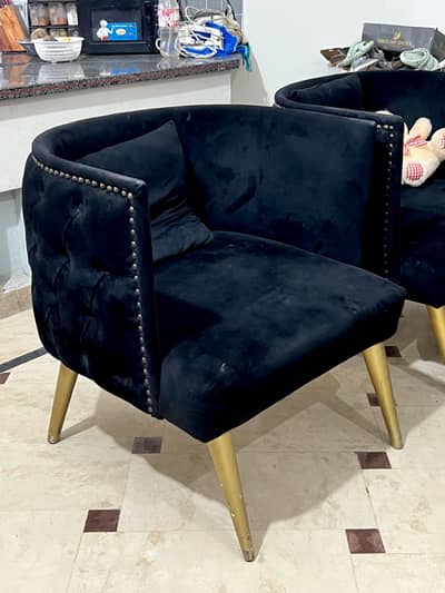 Luxury black velvet chairs — Pair| Chesterfield Style | Gold Legs