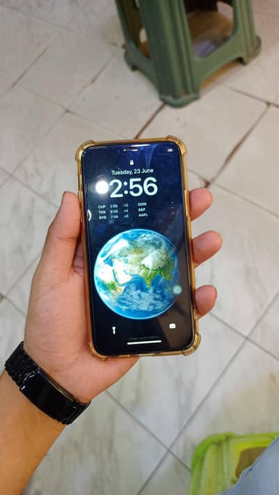 Apple iPhone X