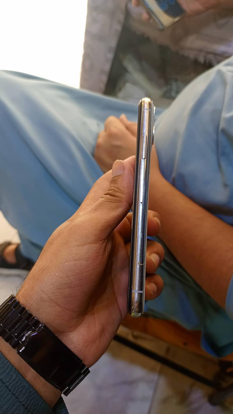 Apple iPhone X 8