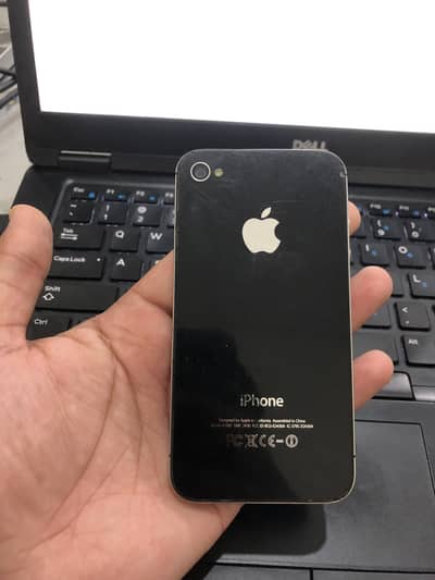 Apple iPhone 4s