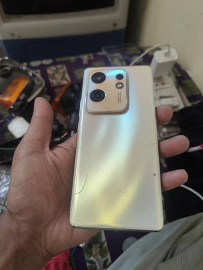 Infinix Zero 30