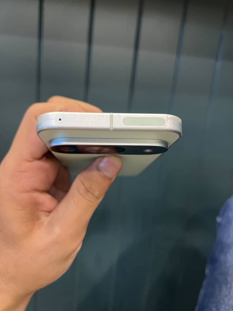 Google Pixel 9 2