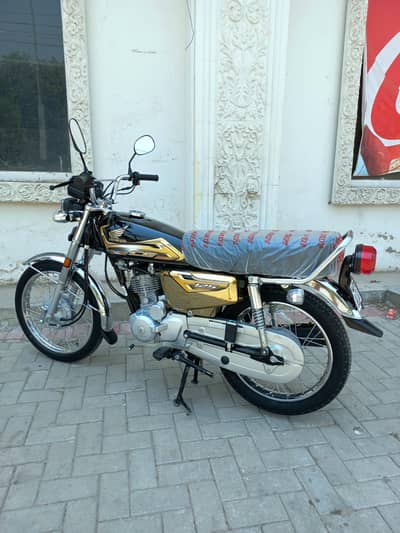 2026 Honda CG125s Gold Lush (0306.6655410