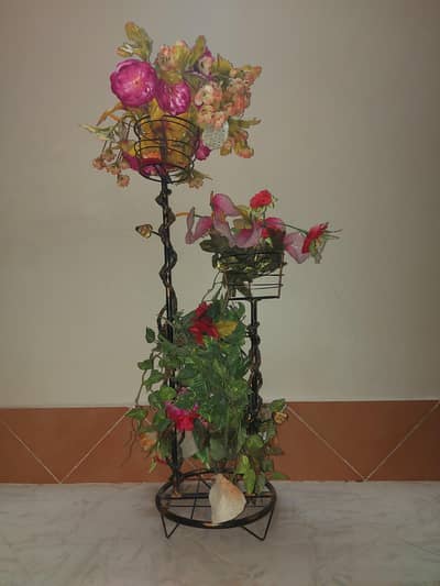 Spiral Iron Flower Stand
