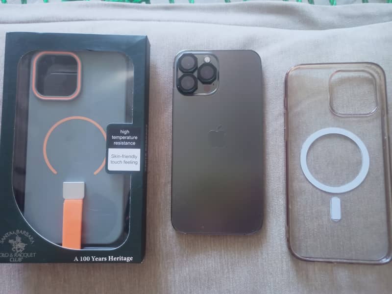 Apple iPhone 13 Pro Max 12
