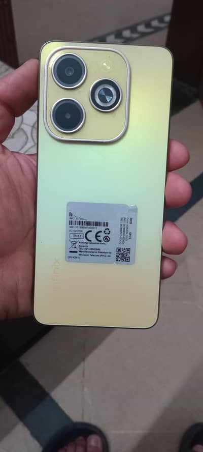 Infinix Hot 40 i complete box excellent condition