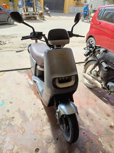 METRO YADEA E8S PRO