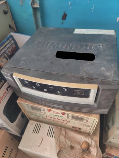 Luminous UPS