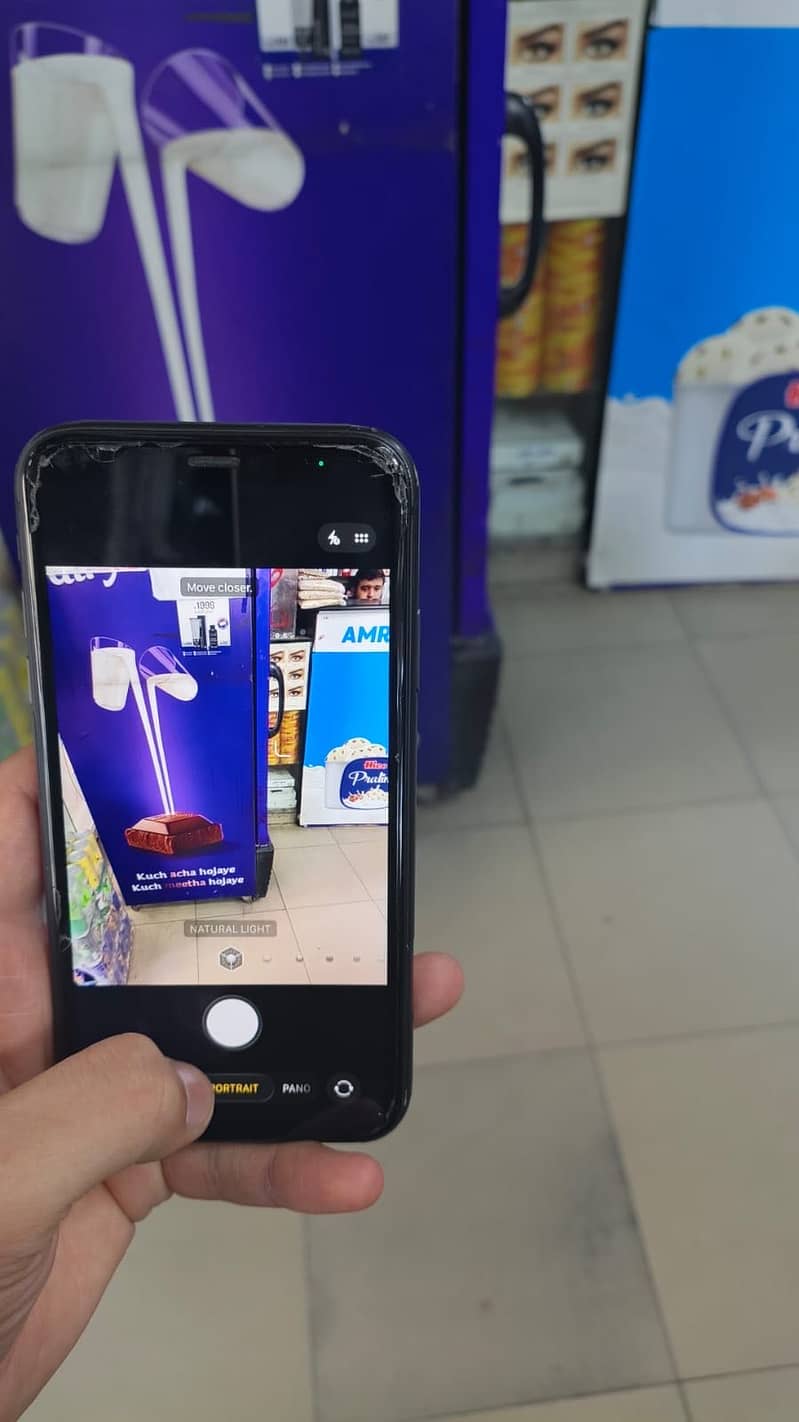 Apple iPhone 11 3