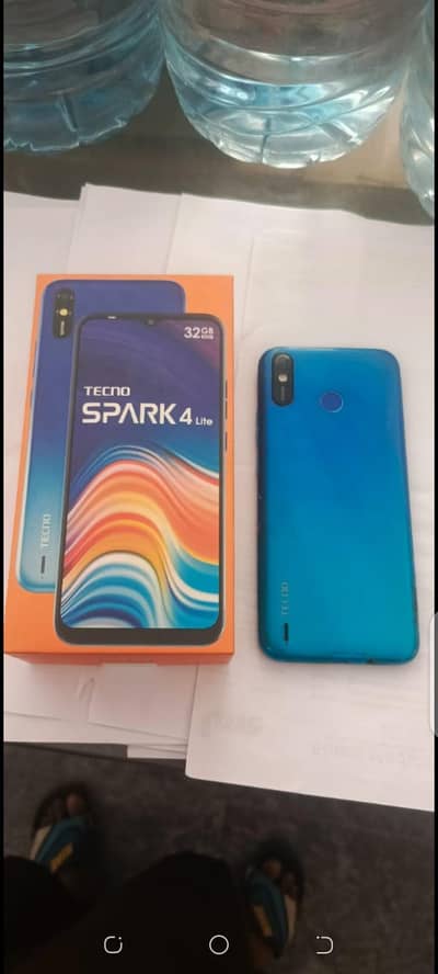 Tecno Spark 4 Lite