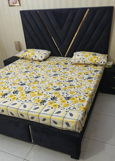 Bed set / Double bed set / Beds / Furniture  0313/7430332