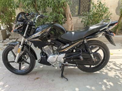 Yamaha YBR 125 Antique Piece