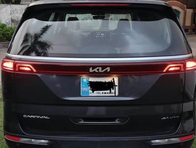 KIA GRAND CARNIVAL 2021