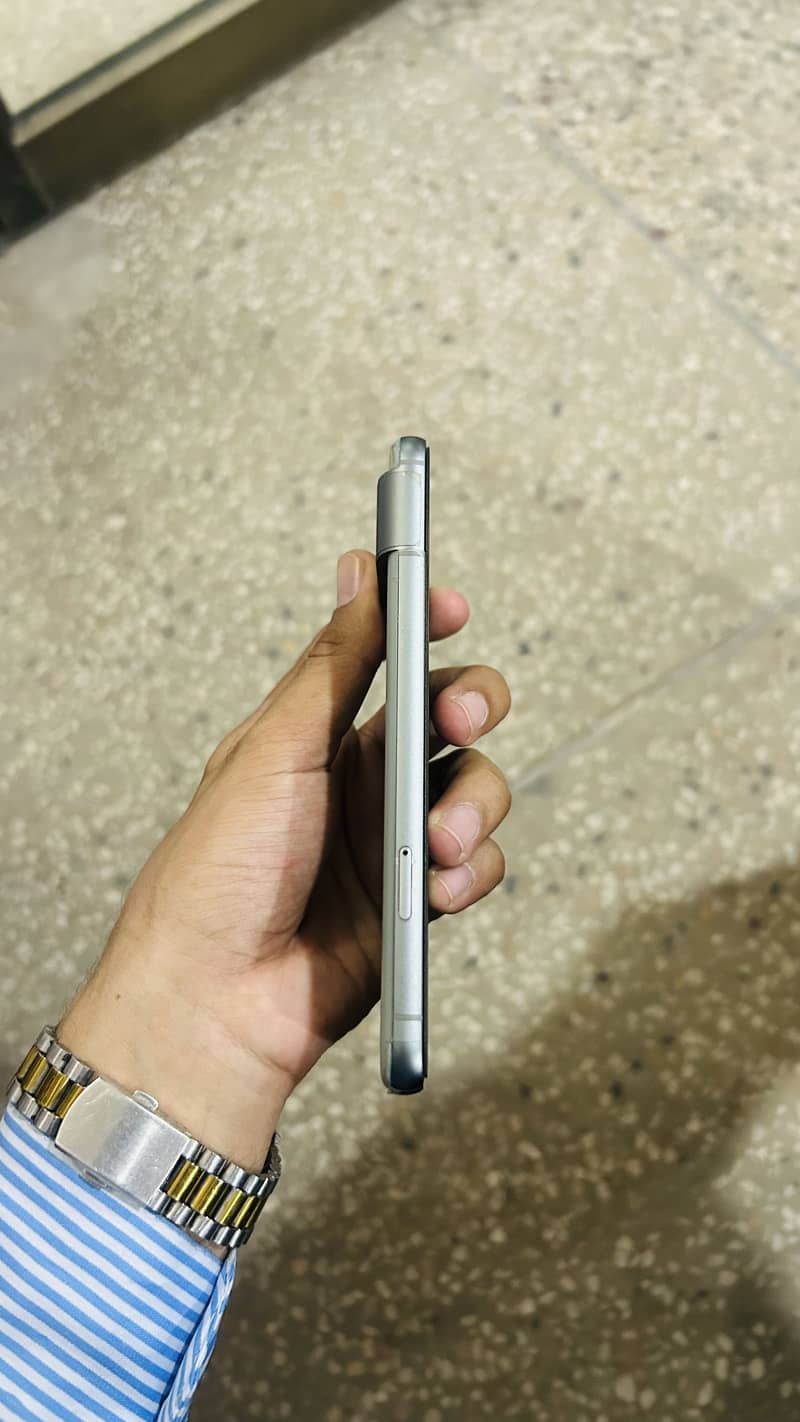 Google Pixel 8 1