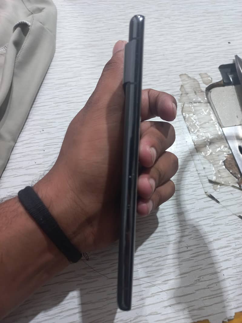 Google Pixel 7 Pro 4