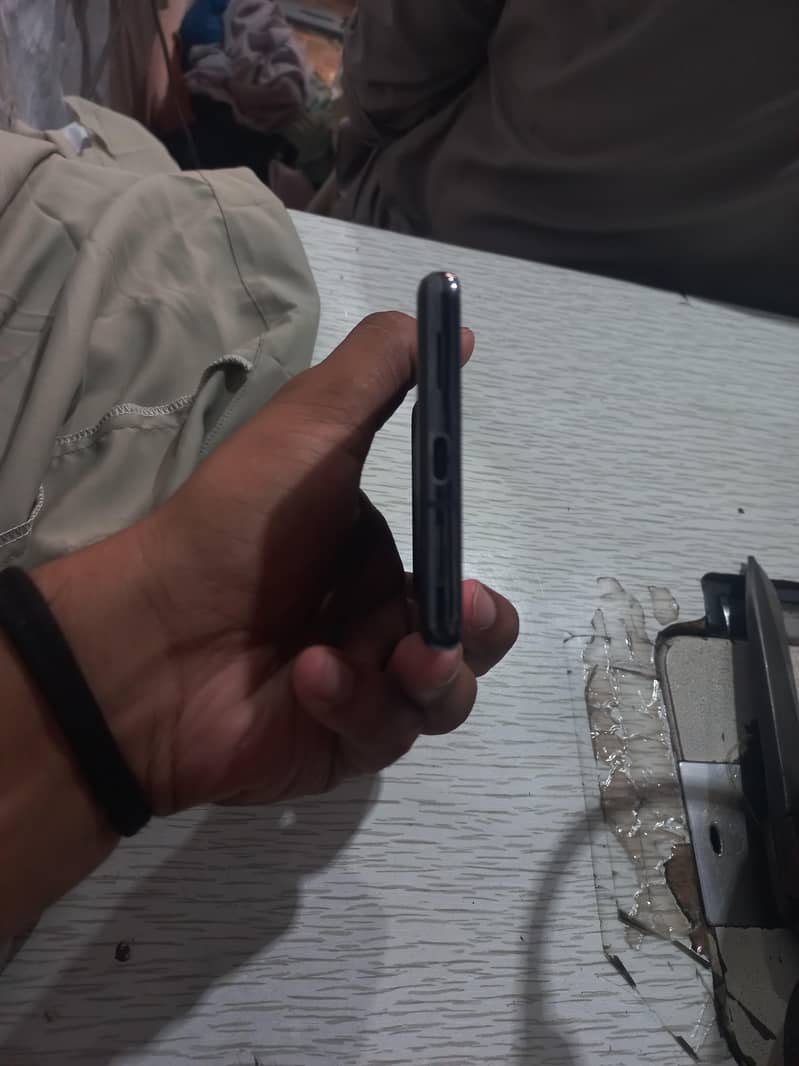 Google Pixel 7 Pro 6