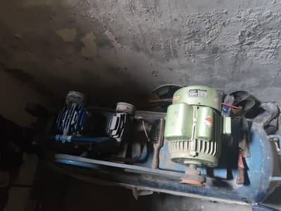 air compressor with 2 hp motor brand new available for sale