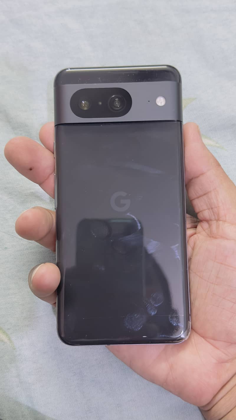 Google Pixel 8 5