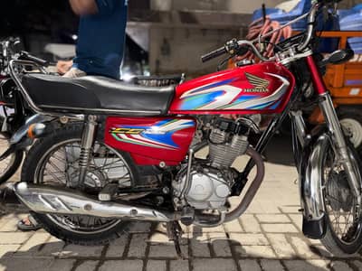 Honda CG 125 Red Model 2022- KHI