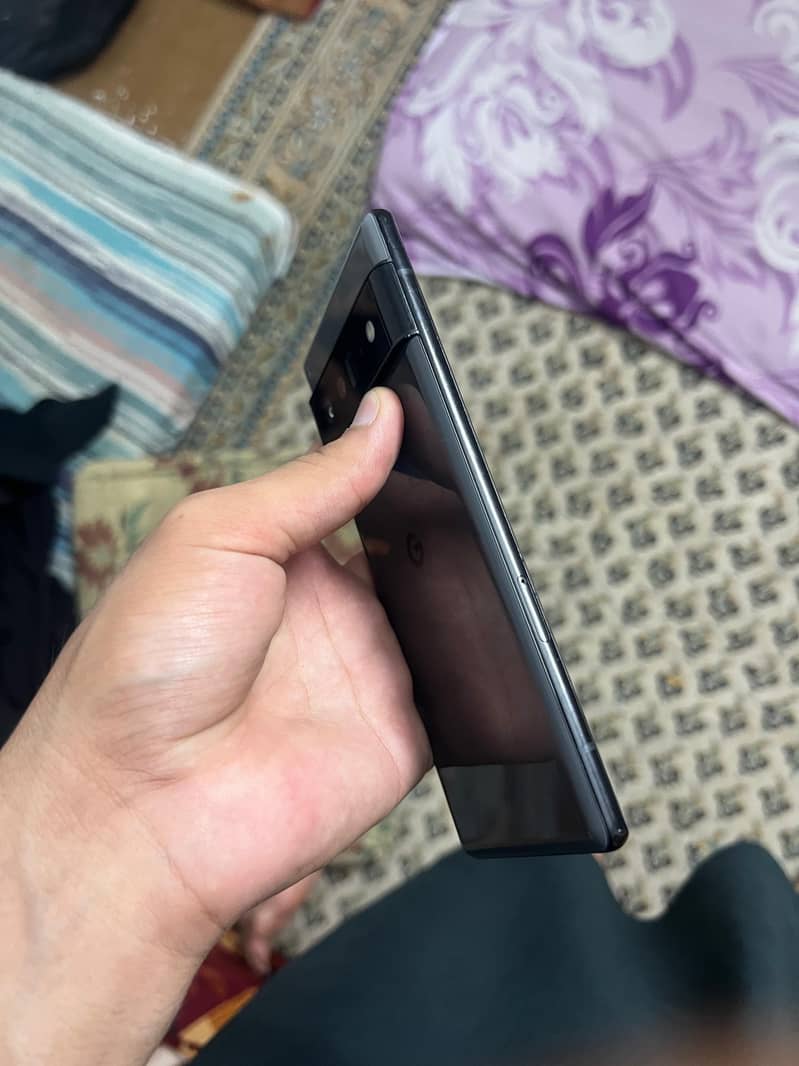 Google Pixel 6 Pro 2