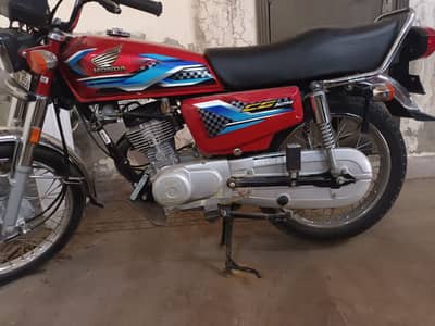 | Honda | CG 125 | Model 2024 | Condition 10/10 |