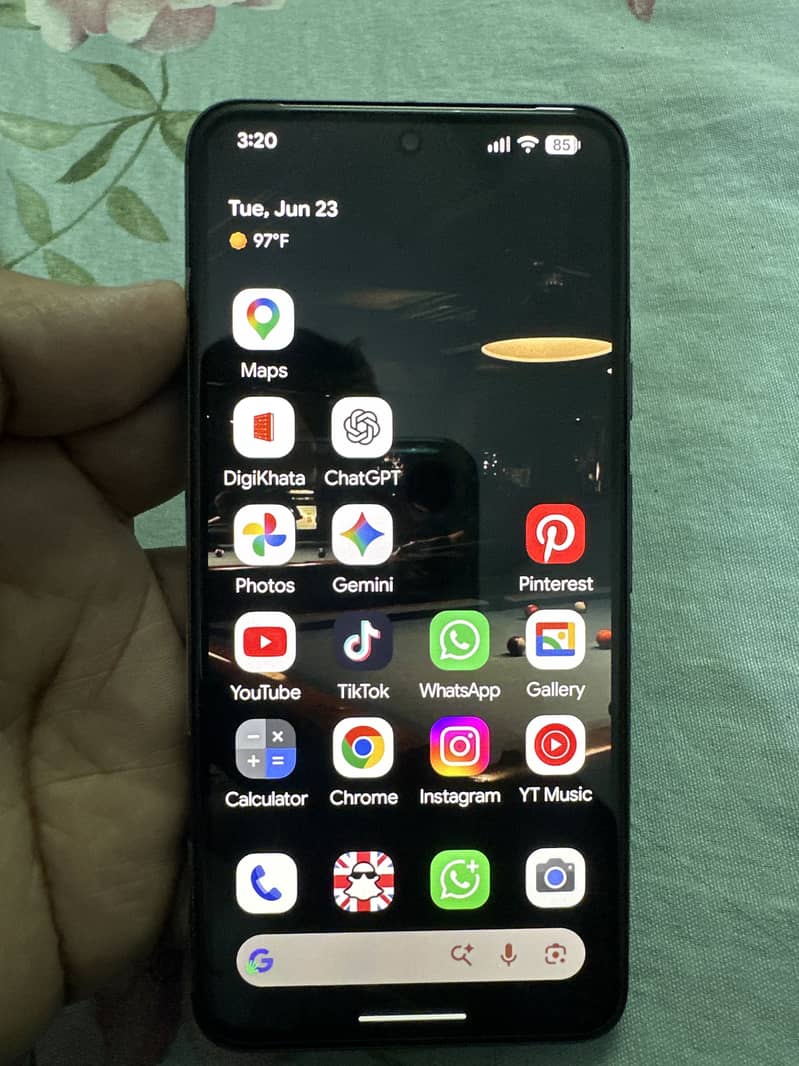 Google Pixel 8 6