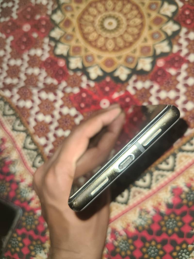Google Pixel 6 8