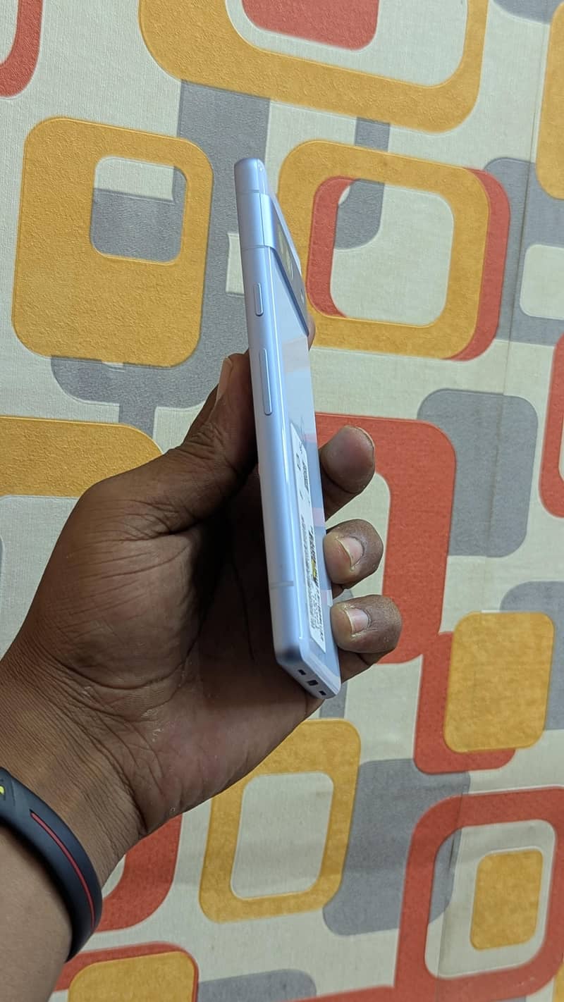google pixel 7a 1