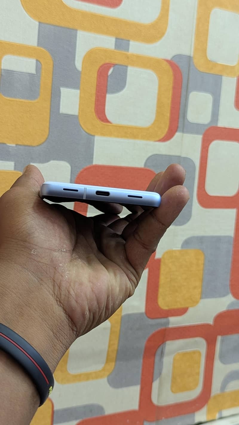 google pixel 7a 2