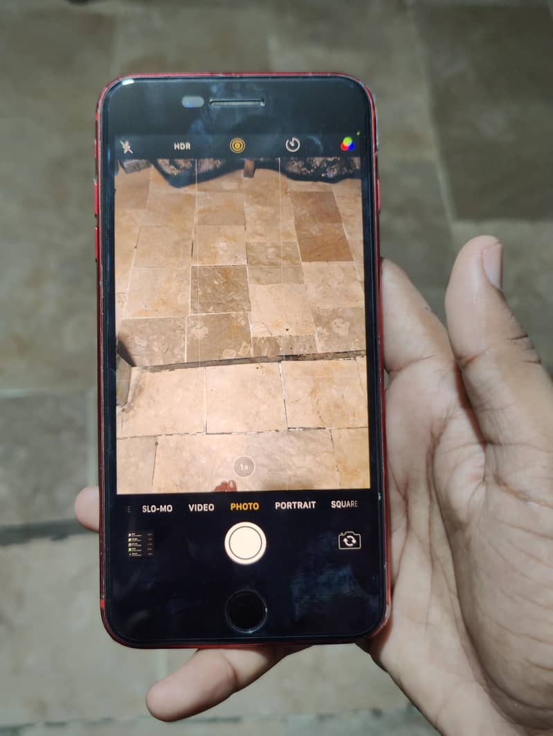 Apple iPhone 8 Plus 6