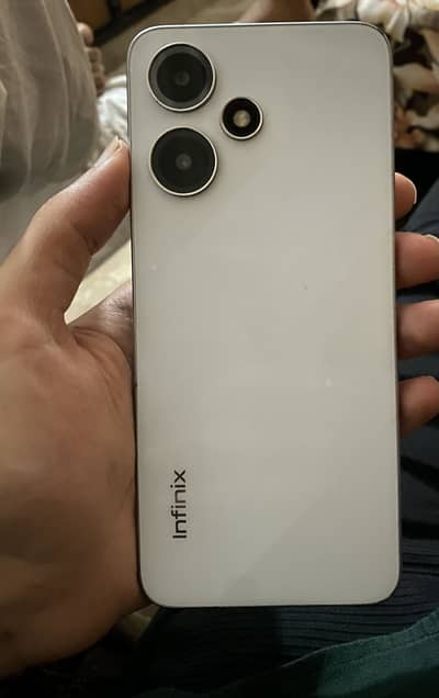 Infinix Hot 30 Play