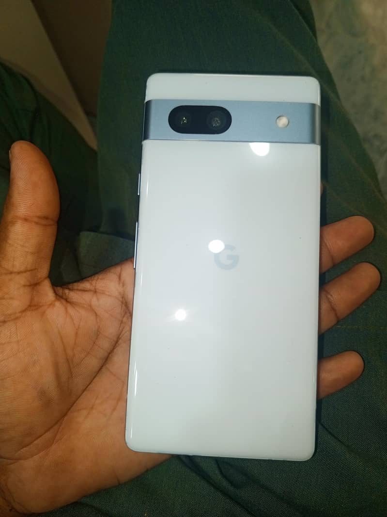 Google Pixel 7a 2