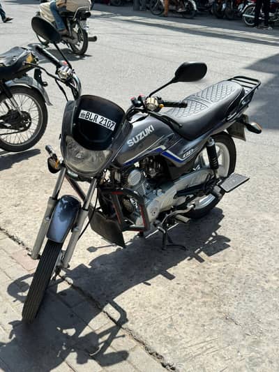 Suzuki GD 110 for sale single hand use orignal pics attached