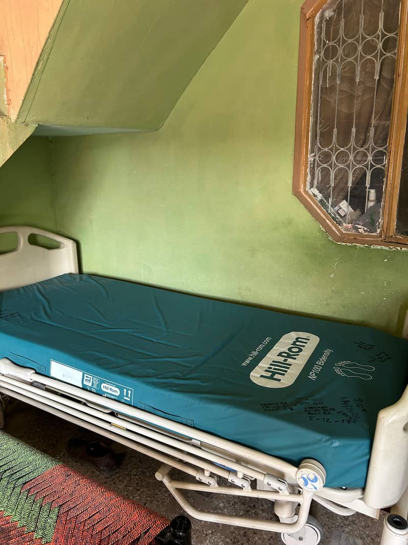 Multi Function Electric Hospital Bed 1