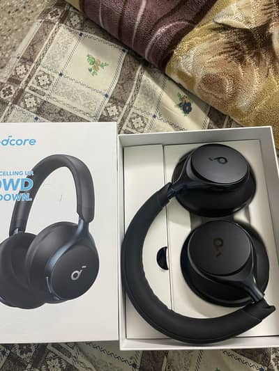 Soundcore space one like new