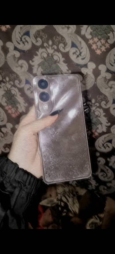 vivo y04 4gb 64 gb condition 10/10 mobile charger box ni hai