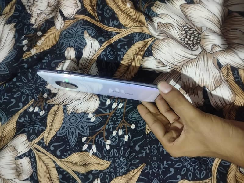 Infinix Note 7 6