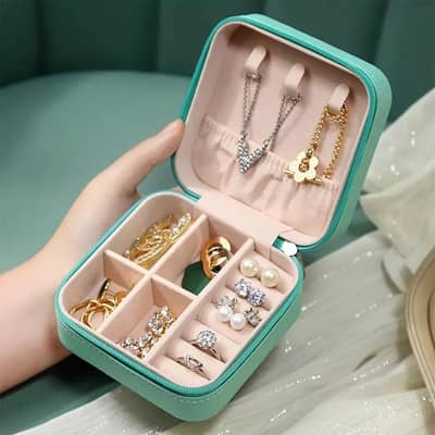 Compact Leather Jewellery Box Multicolour Zipper Closure 10×10×5cm