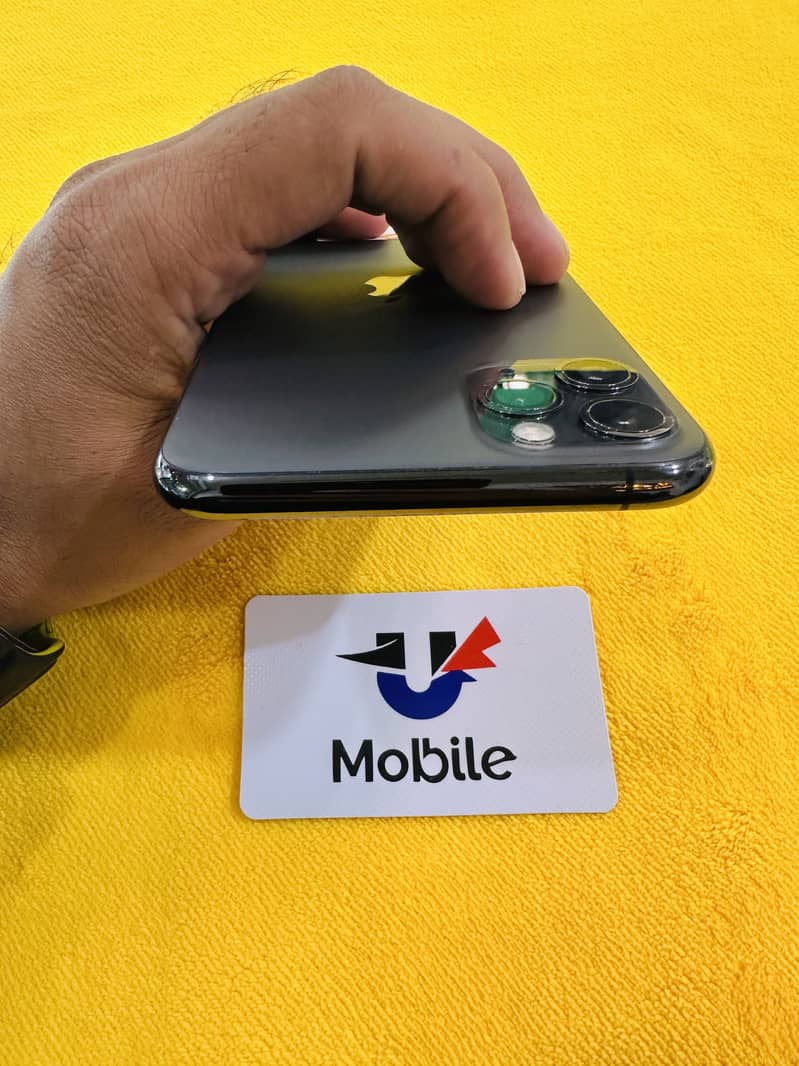 iPhone 11 pro max 4