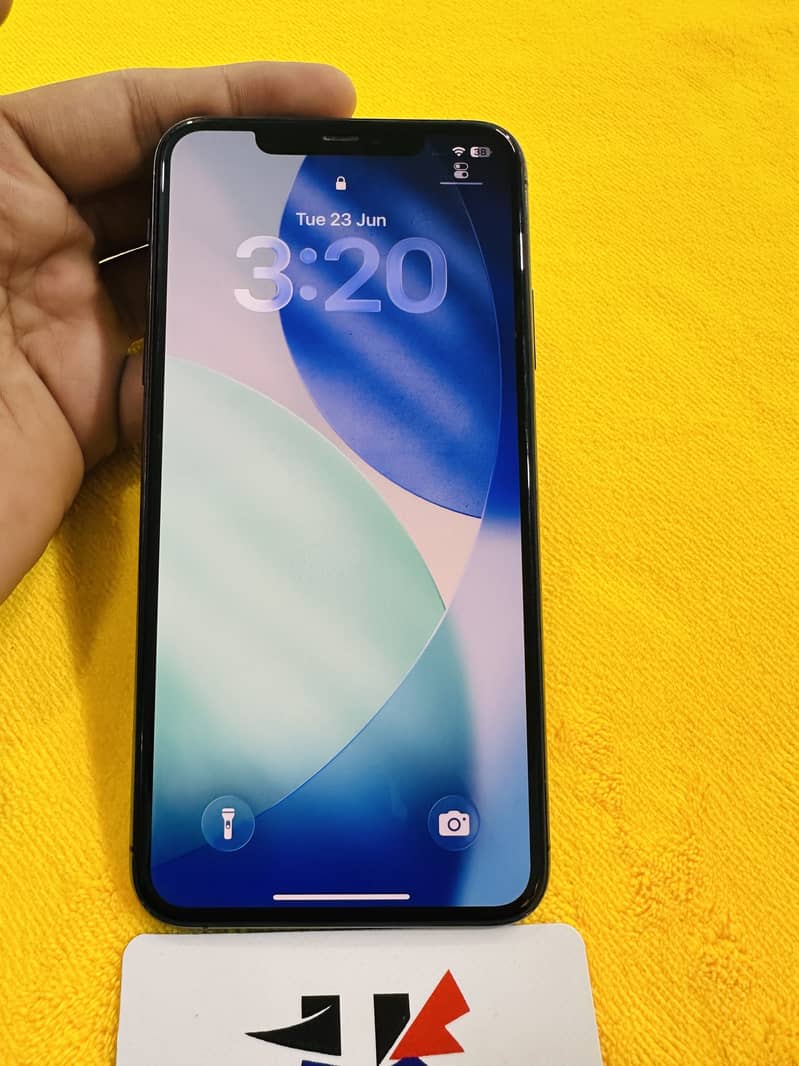 iPhone 11 pro max 5