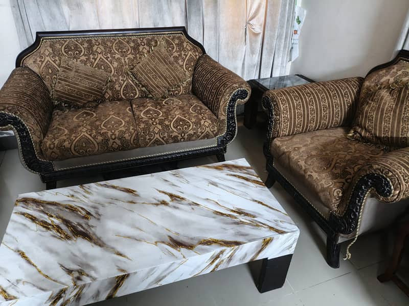7 seater Sofas with table 4