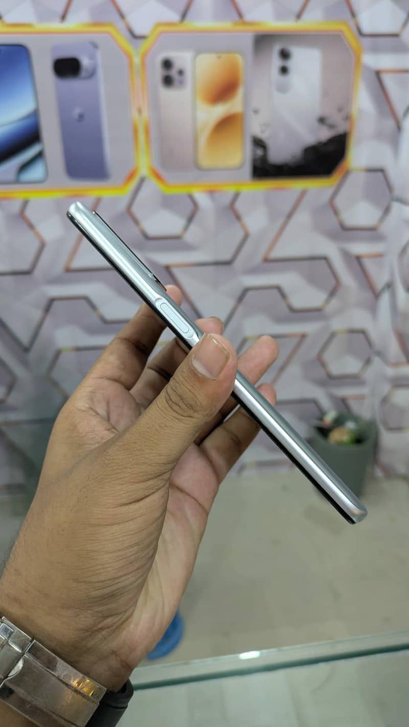 OPPO A16 3