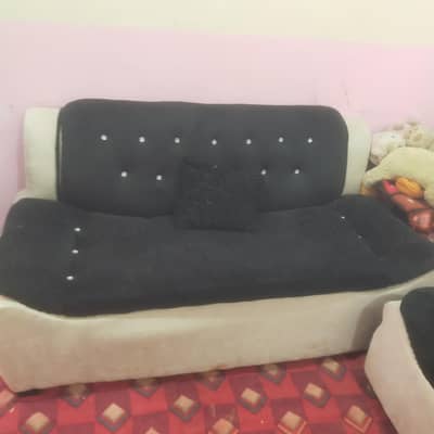 7 SEATER SOFA VIP NEW CONDITION FOR SALE