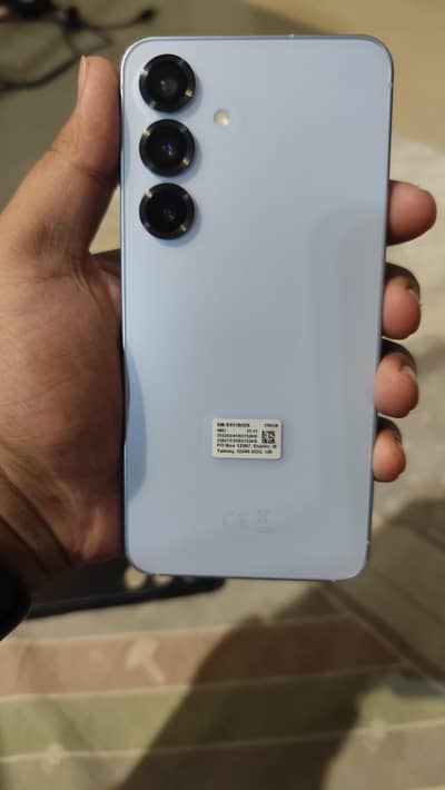 Samsung Mobile S25 Non PTA 12/256